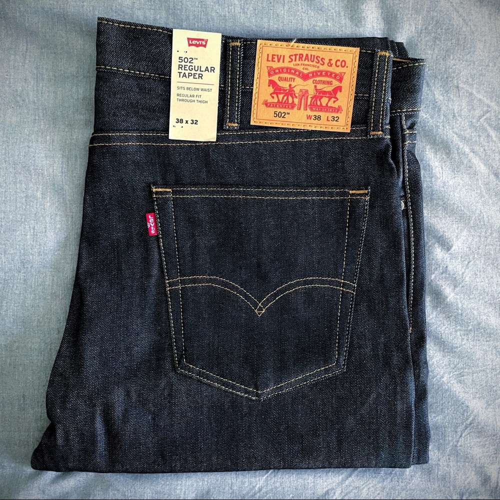 LEVIS: 502 BLUE JEANS